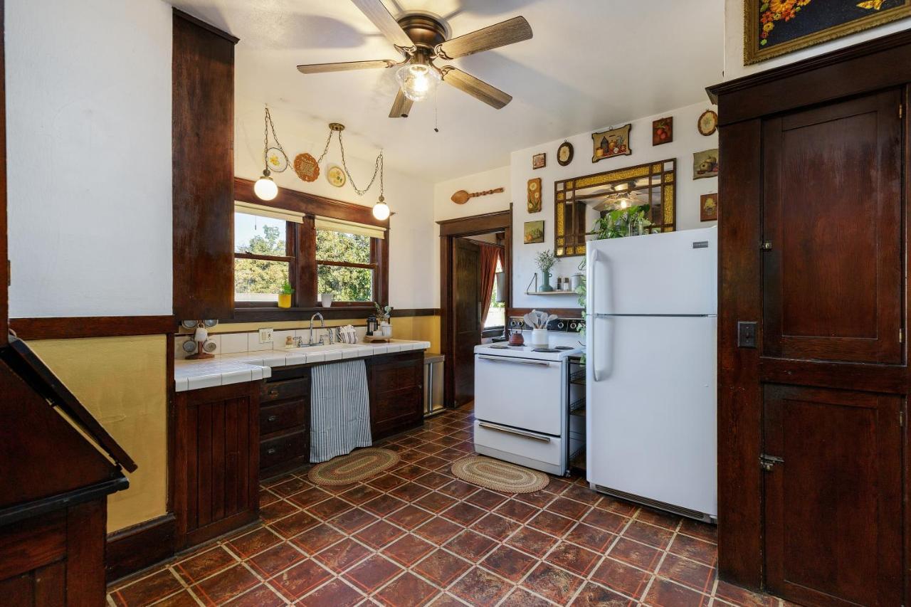 The Betty - A 1920s Vintage Holiday home *