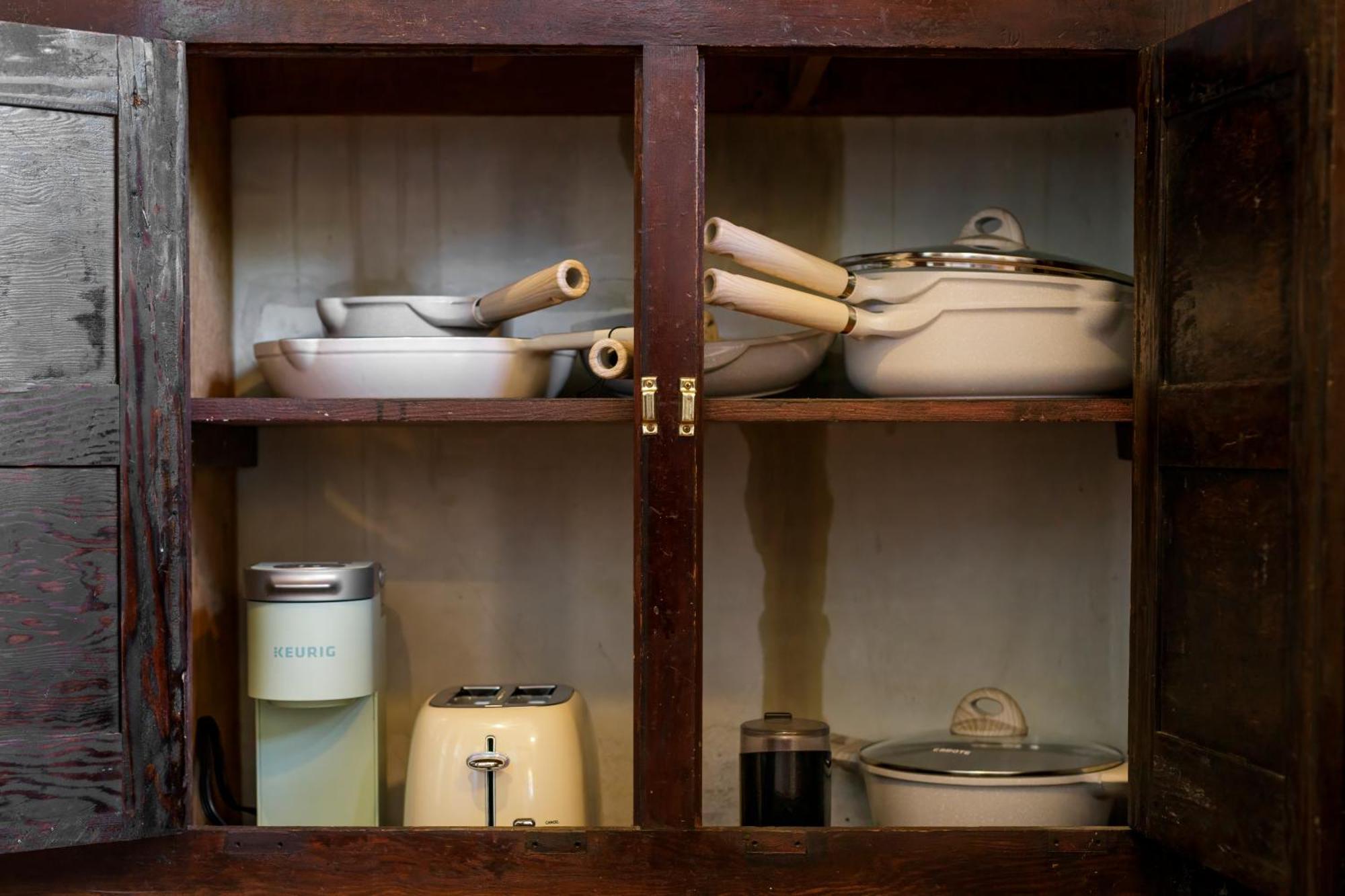 The Betty - A 1920s Vintage Portland